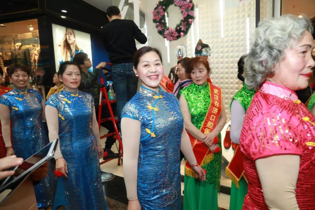 1815135910589934.jpg 5.jpg